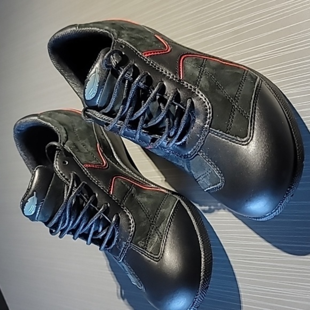 BAREFOOT FREEDOM by DREW Women's Elite Leather Sneaker Size 7M NWOT